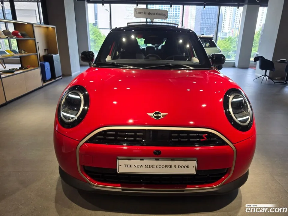 MINI Cooper S 5 2026 — миниатюра 3