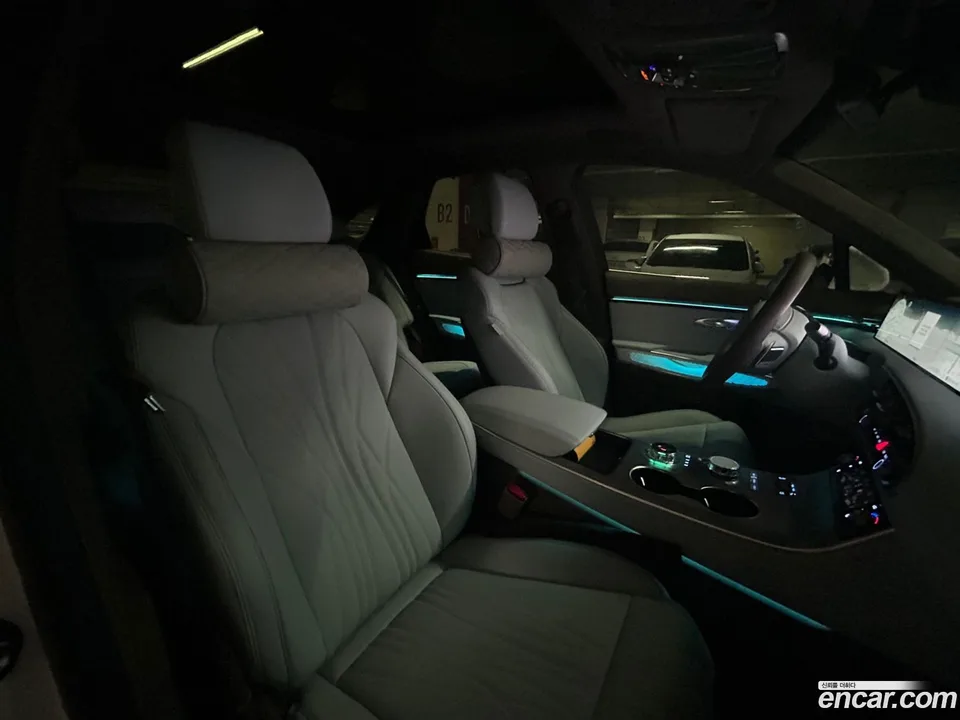 Genesis GV70 2024