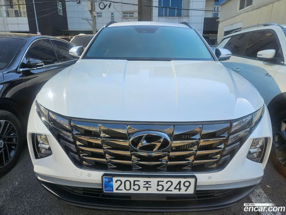 Hyundai Tucson 1.6 2WD 2023 — миниатюра 3