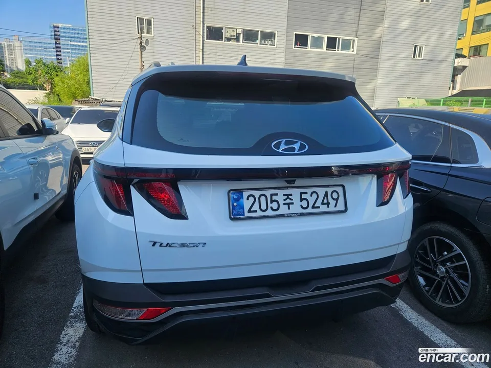 Hyundai Tucson 1.6 2WD 2023 — миниатюра 4