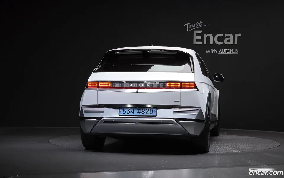 Hyundai Ioniq 5 AWD 2023 — миниатюра 4