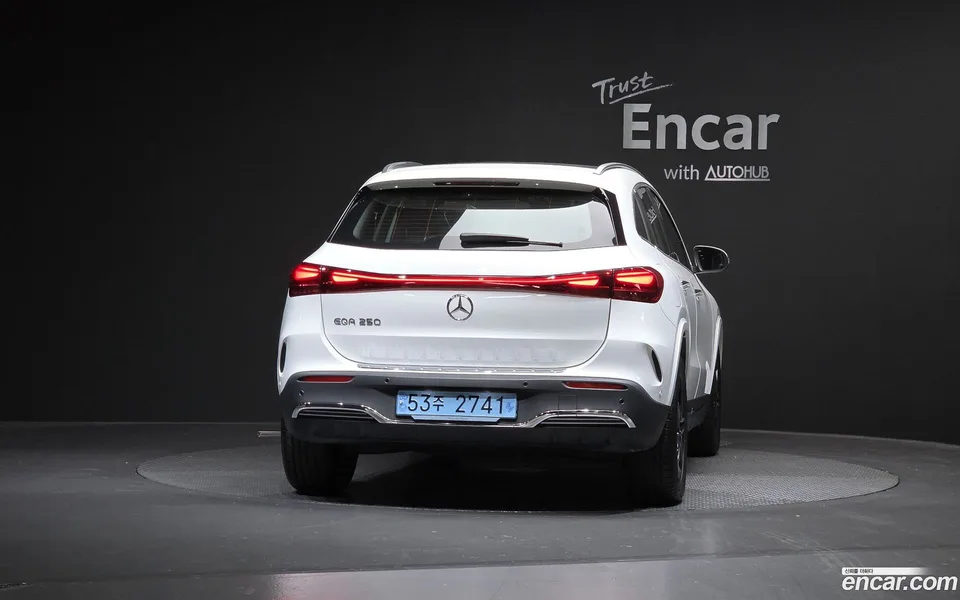 Mercedes-Benz EQA EQA250 AMG 2024 — миниатюра 4
