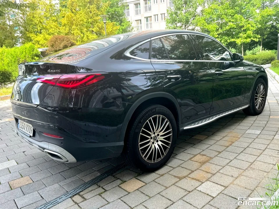 Mercedes-Benz GLC-Class GLC300 4MATIC 2024 — thumbnail 2