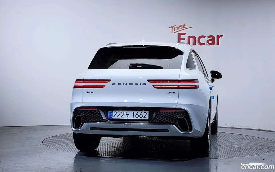 Genesis GV70 2.5T AWD 2022 — миниатюра 4