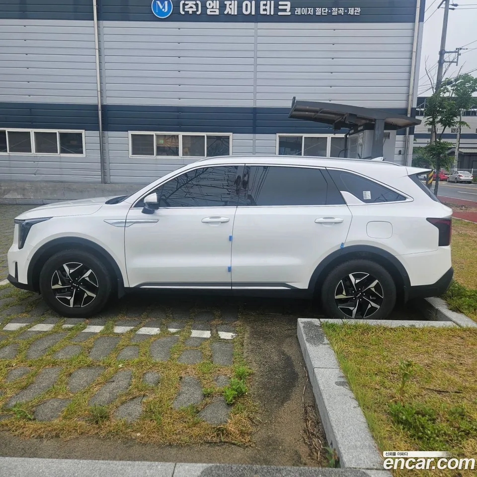 Kia Sorento HEV 1.6 2WD 2025 — миниатюра 4