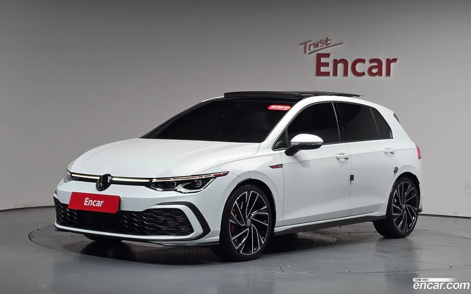 Volkswagen Golf 2024