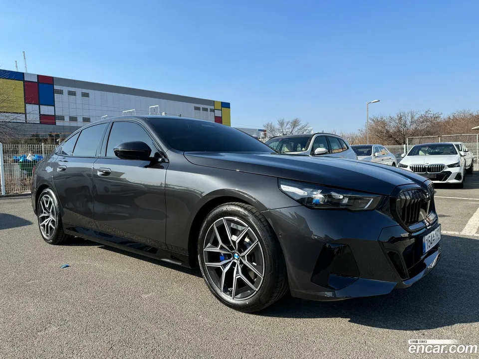 BMW 5 Series 2026