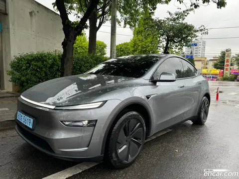 Tesla Model Y 2026 buy in Moscow