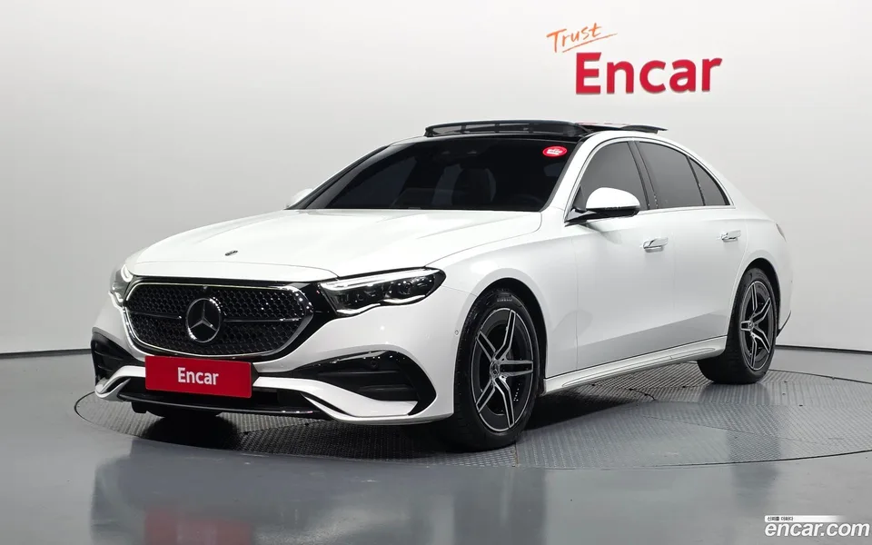 Mercedes-Benz E-Class 2024