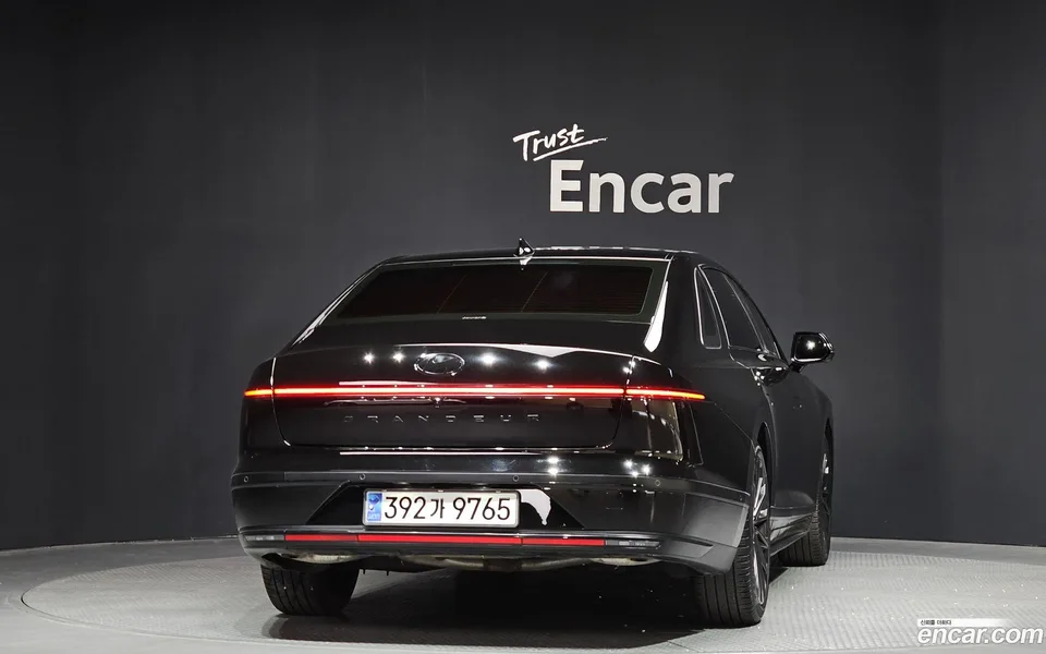 Hyundai Grandeur Hybrid 2023 — миниатюра 4