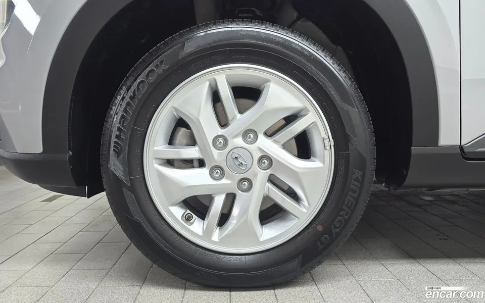 Hyundai Venue 1.6 2023 — миниатюра 5