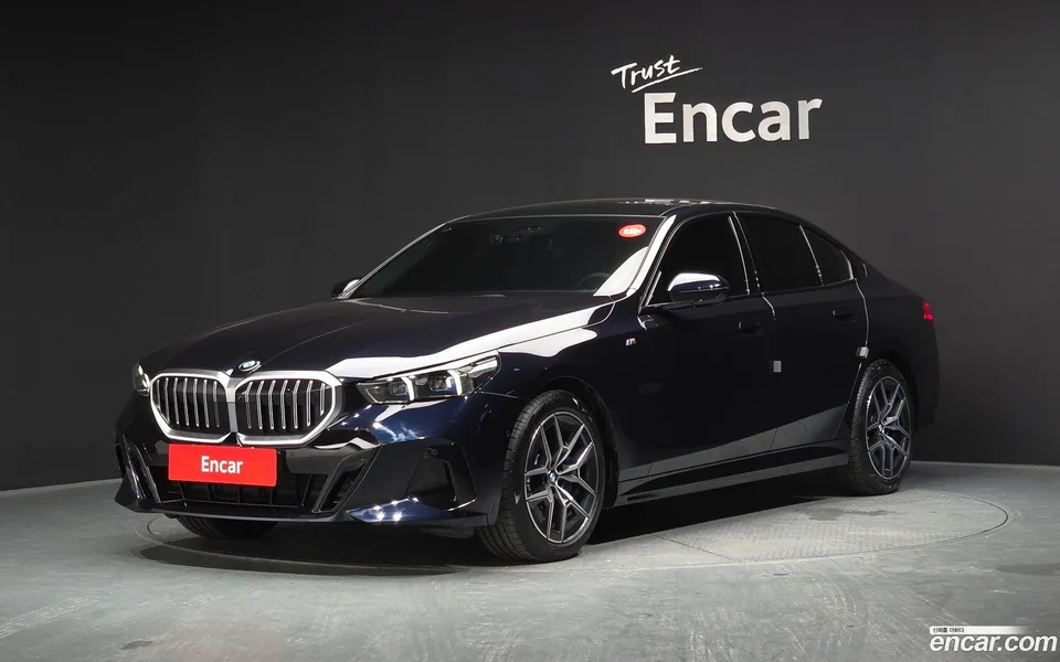 BMW 5 Series 2025
