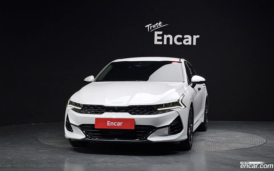 Kia K5 2.0 2022 — thumbnail 3