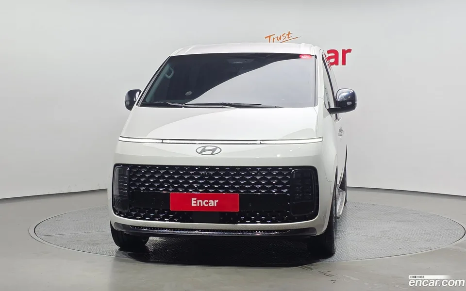 Hyundai Staria HEV 1.6 9 2024 — миниатюра 3