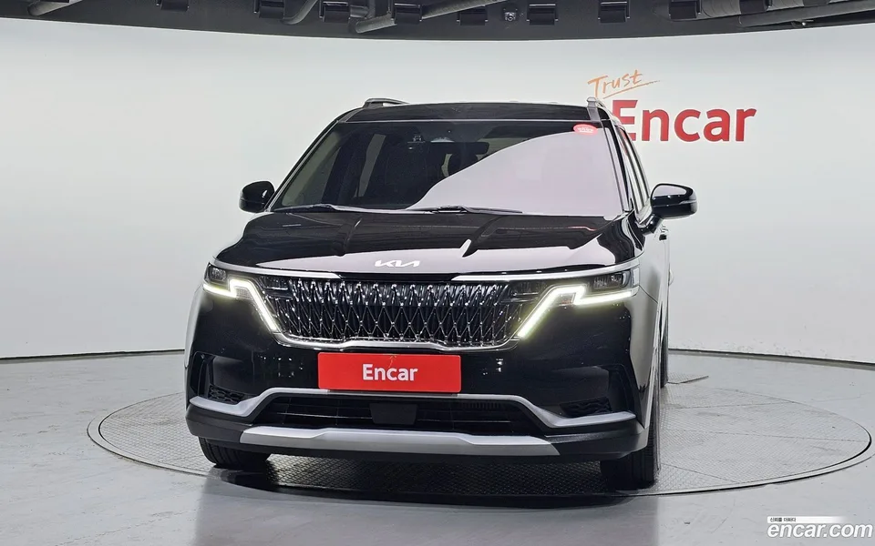 Kia Carnival 9 2023 — миниатюра 3