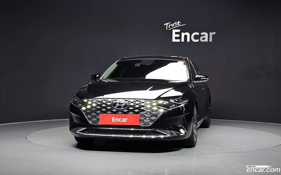 Hyundai Grandeur IG Hybrid 2022 — thumbnail 3