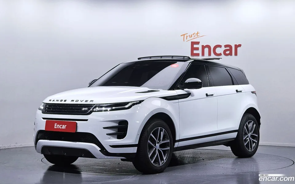 Land Rover Range Rover Evoque P250 SE 2025 — photo 1, buy with delivery to Moscow