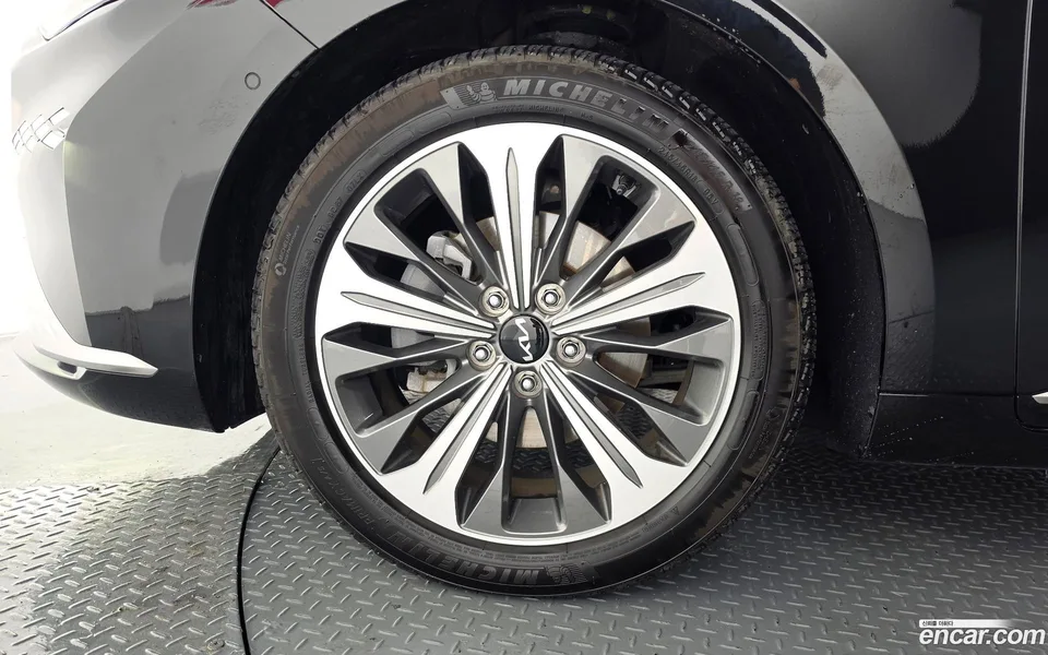 Kia K8 Hybrid 2023 — миниатюра 2