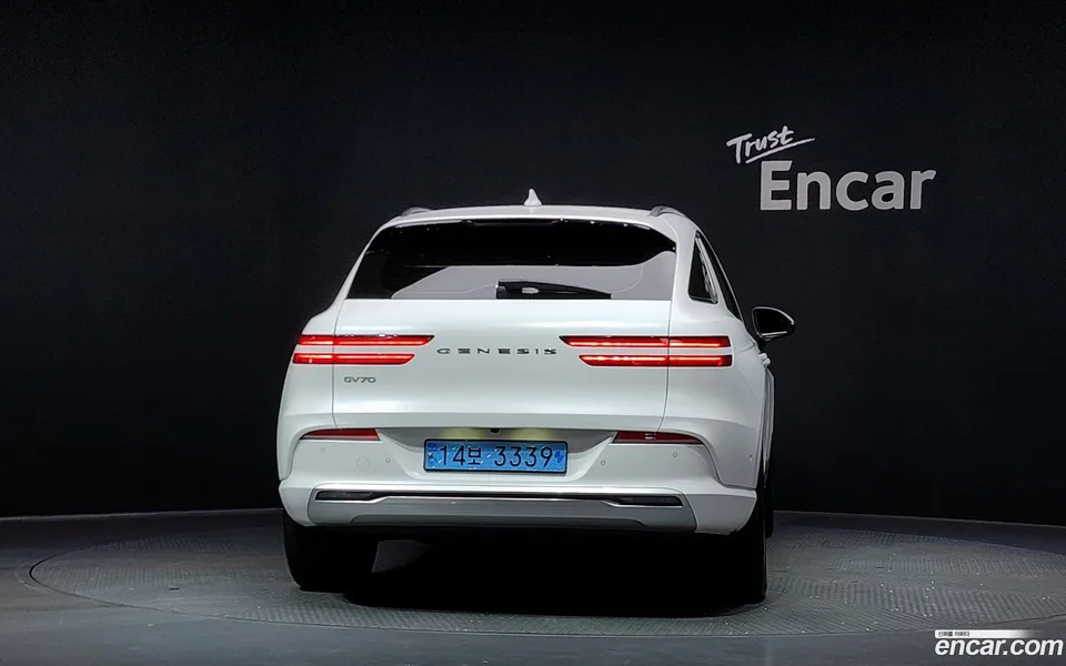Genesis Electrified GV70 e-AWD 2022 — миниатюра 4