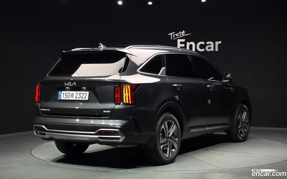 Kia Sorento HEV 1.6 2WD 2023 — thumbnail 2