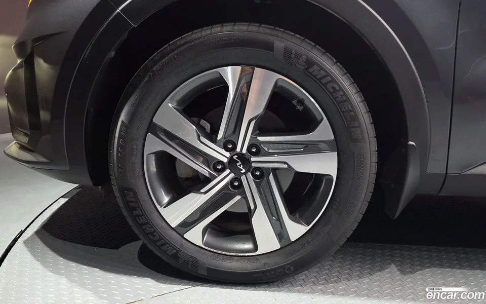 Kia Sorento HEV 1.6 2WD 2023 — thumbnail 5