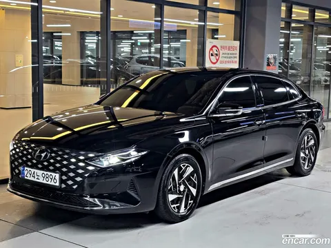 Hyundai Grandeur IG Hybrid 2022 buy in Moscow
