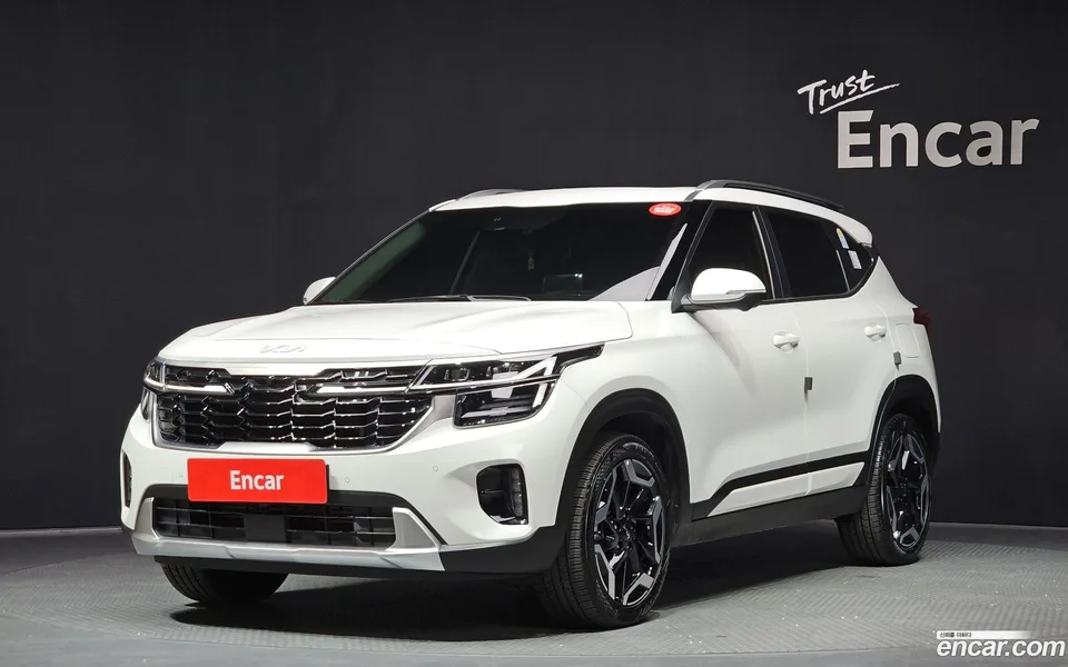 Kia Seltos 1.6 2WD 2025 — photo 1, buy with delivery to Moscow