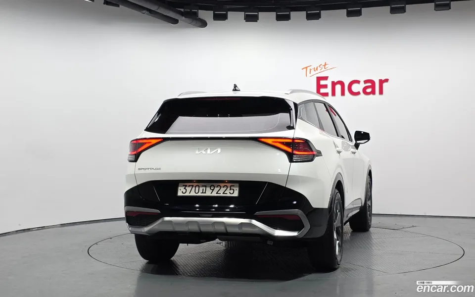 Kia Sportage 2.0 2WD 2022 — thumbnail 4