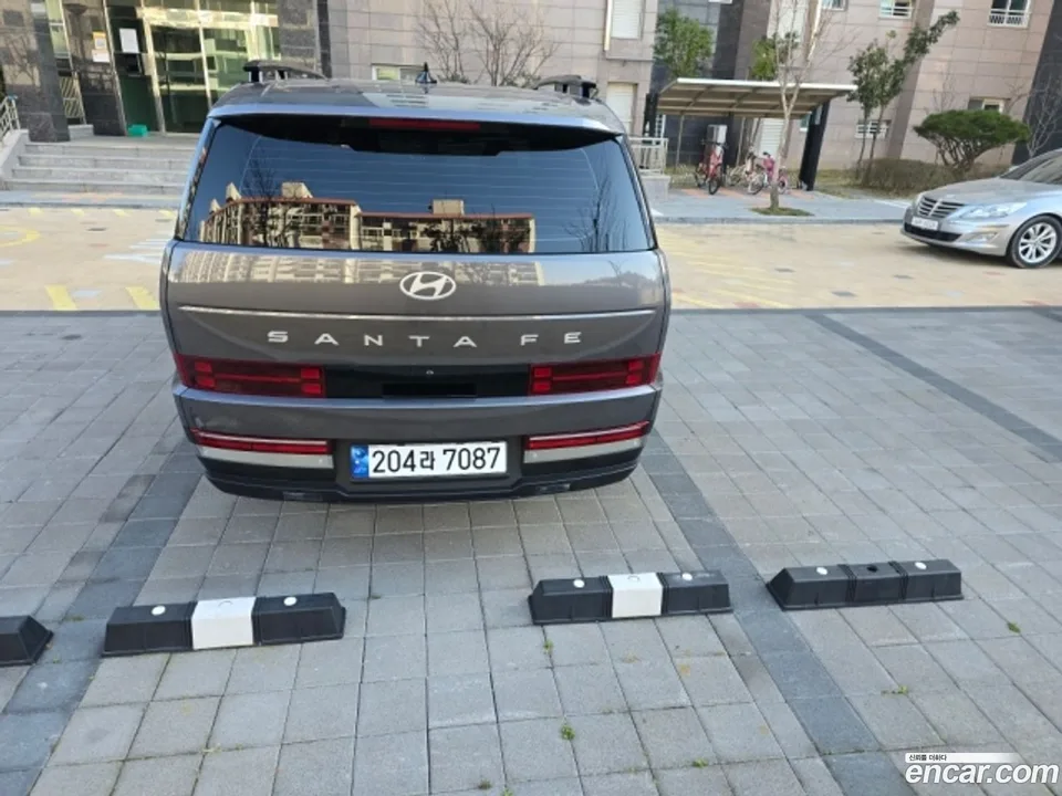 Hyundai SantaFe HEV 1.6 2WD 2024 — миниатюра 5