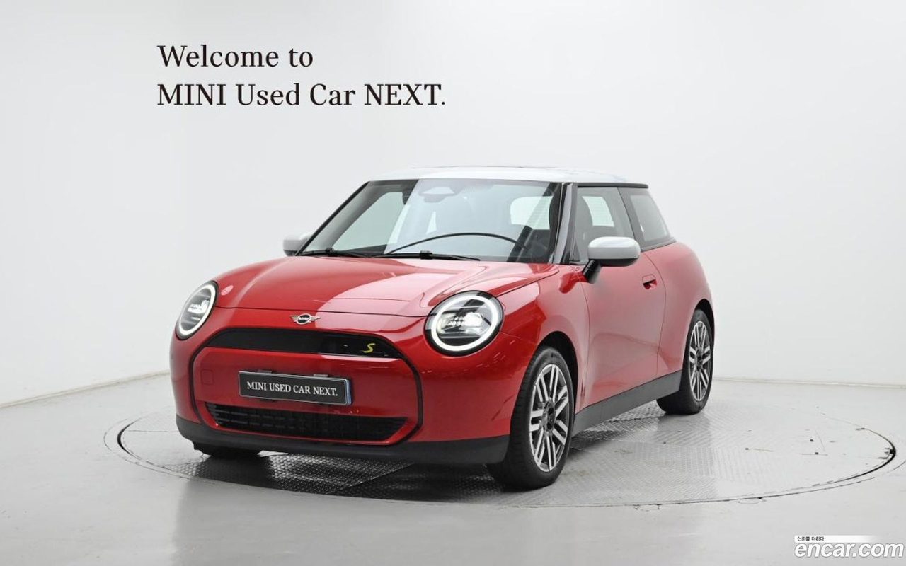 MINI Cooper Electric 2024