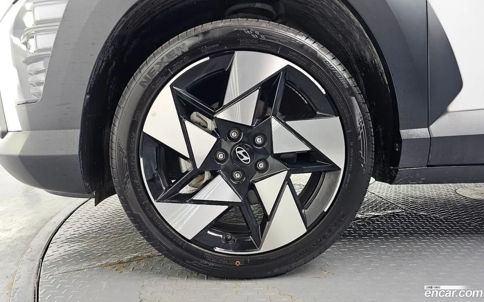 Hyundai Kona 1.6 2WD 2024 — миниатюра 5