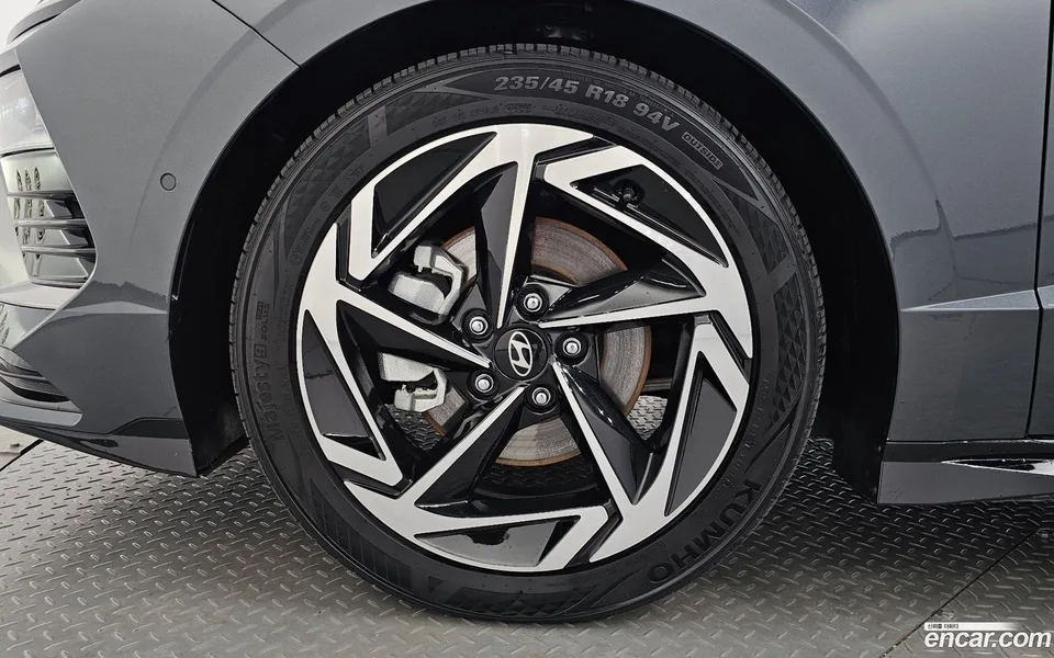 Hyundai Sonata The Edge 1.6 2023 — миниатюра 5