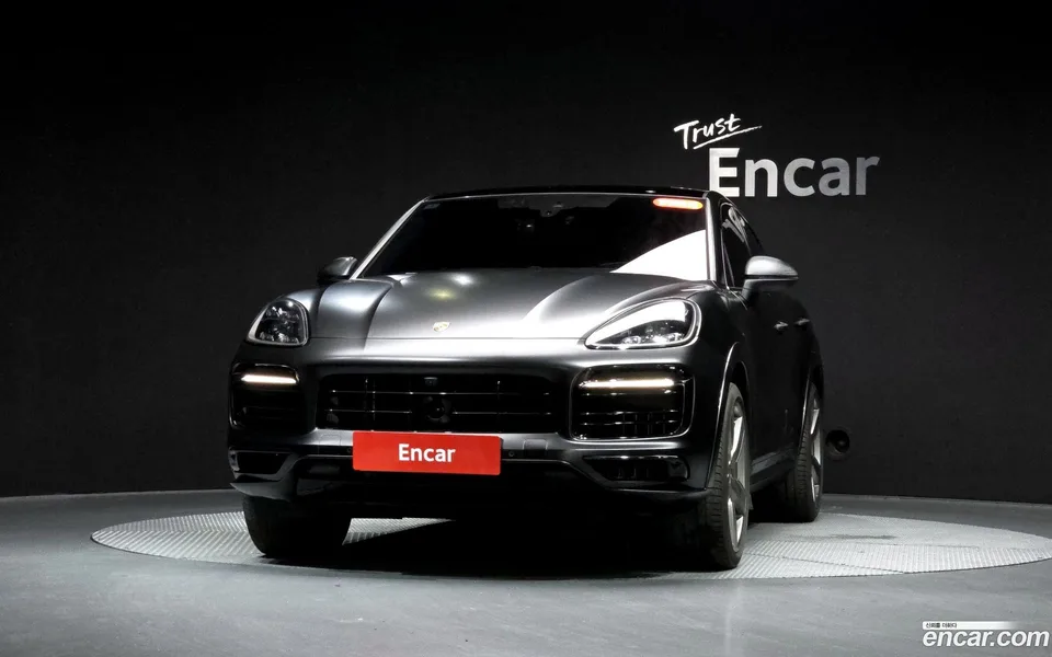 Porsche Cayenne 3.0 2023 — миниатюра 3