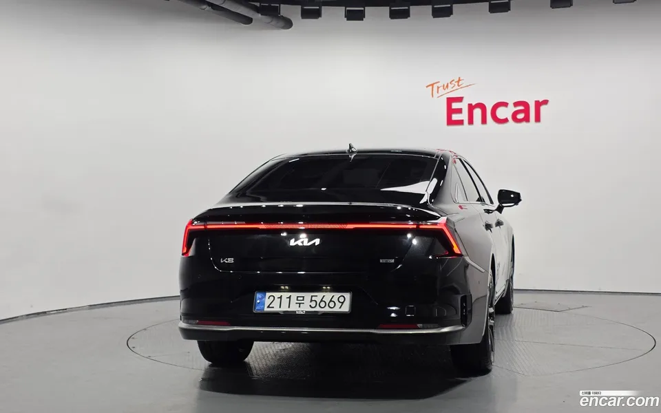 Kia K8 Hybrid 2025 — thumbnail 4