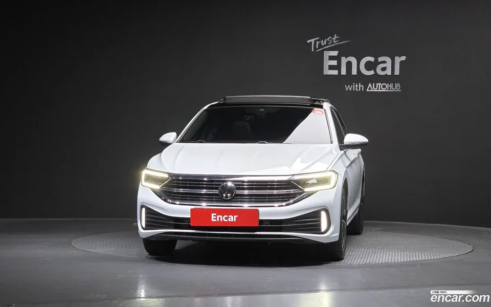 Volkswagen Jetta 1.5 TSI 2023 — миниатюра 3