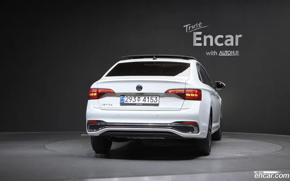 Volkswagen Jetta 1.5 TSI 2023 — миниатюра 4