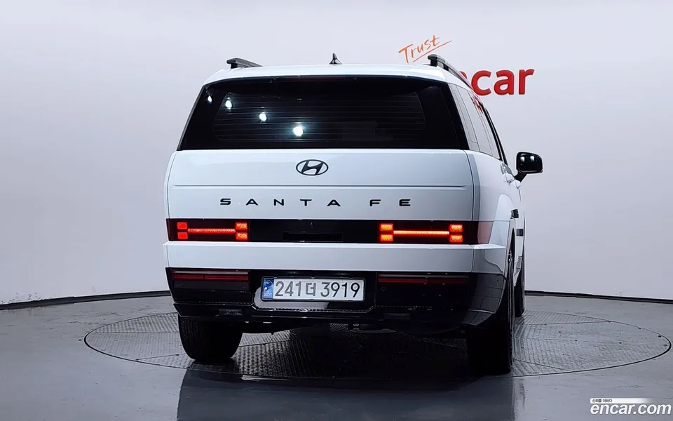 Hyundai SantaFe HEV 1.6 2WD 2024 — миниатюра 4