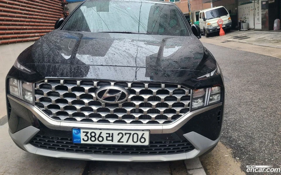Hyundai SantaFe 2.5T 2WD 2022 — photo 1, buy with delivery to Moscow