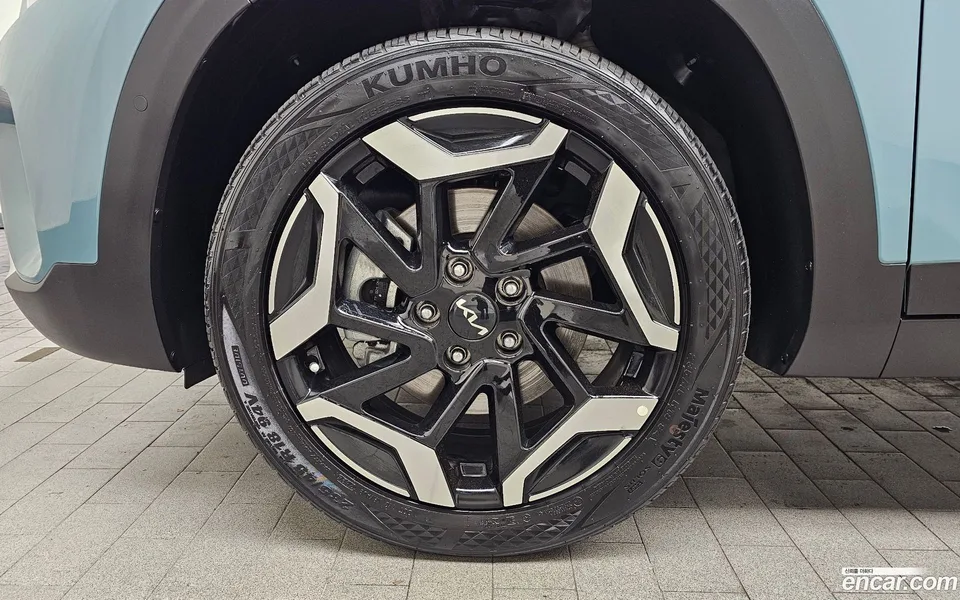 Kia Seltos 1.6 2WD 2024 — миниатюра 2