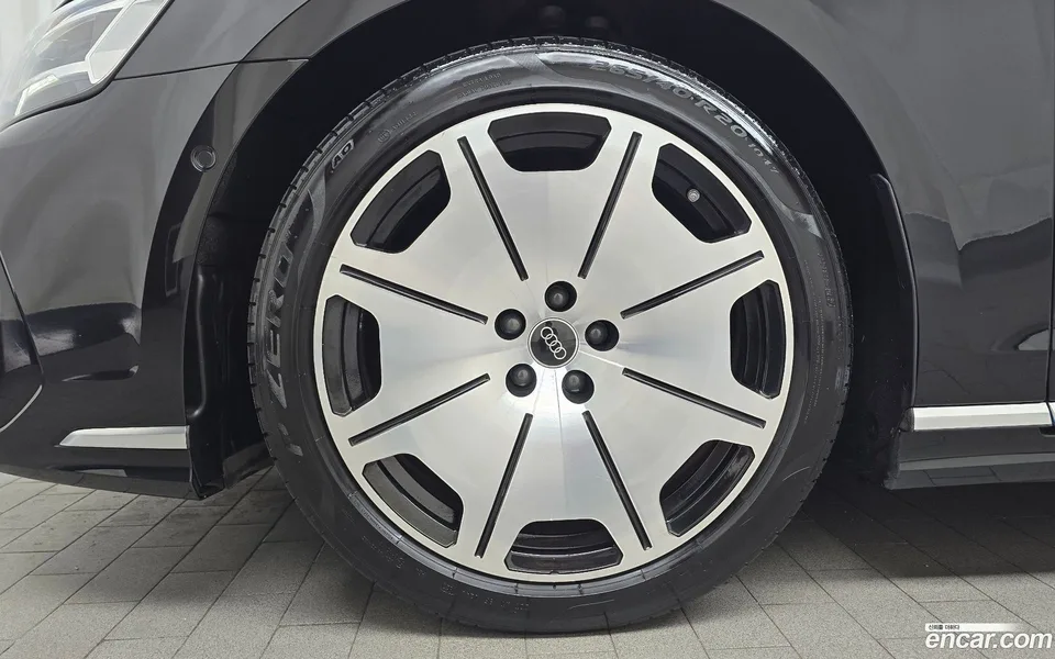 Audi A8 55 TFSI LWB 2023 — миниатюра 2