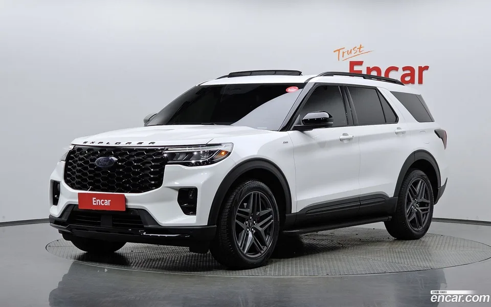 Ford Explorer 2025