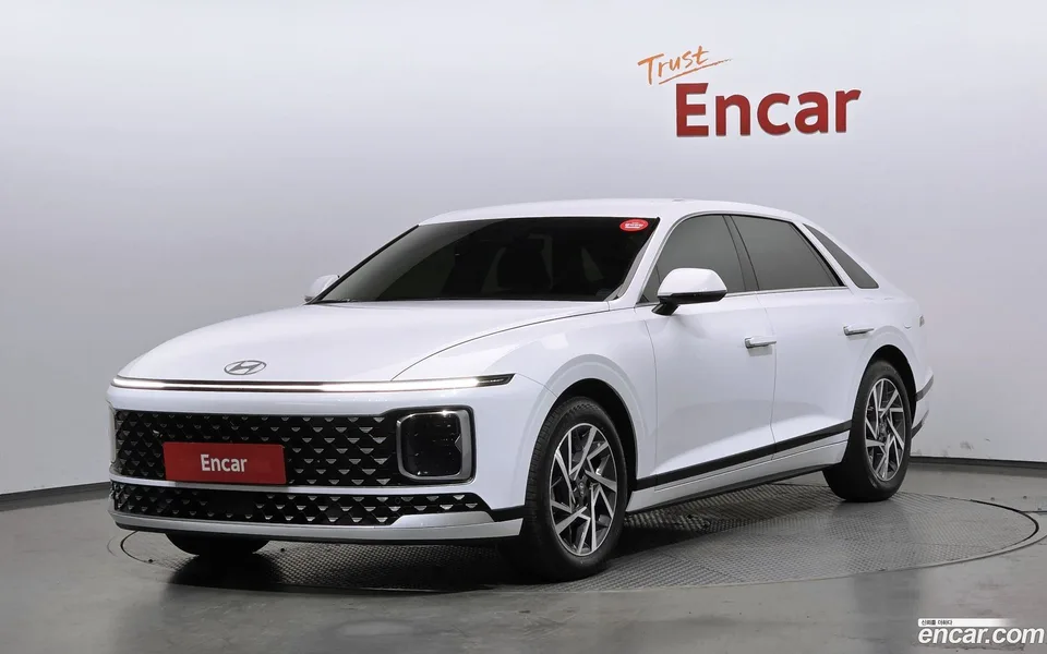 Hyundai Grandeur Hybrid 2026