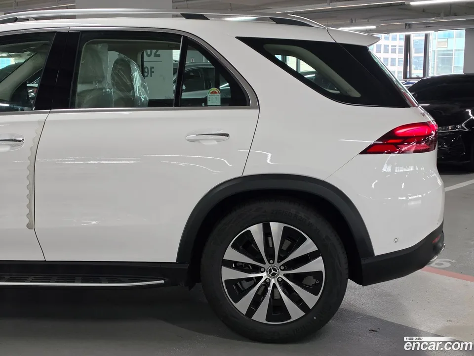 Mercedes-Benz GLE-Class GLE350 4MATIC 2026 — миниатюра 5