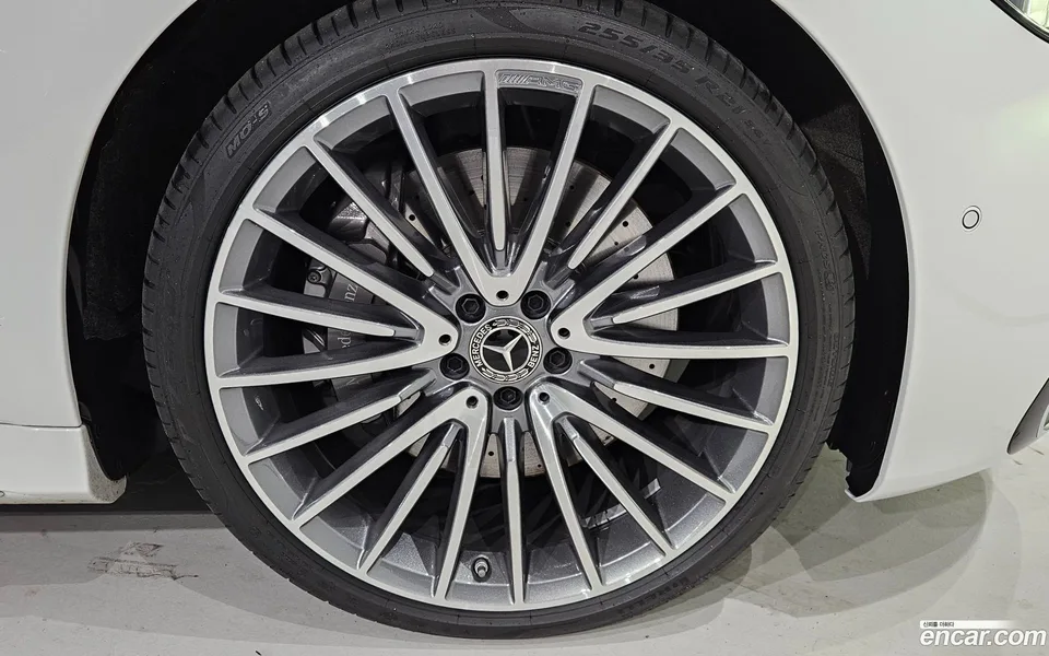 Mercedes-Benz S-Class S500L 4MATIC 2025 — миниатюра 2