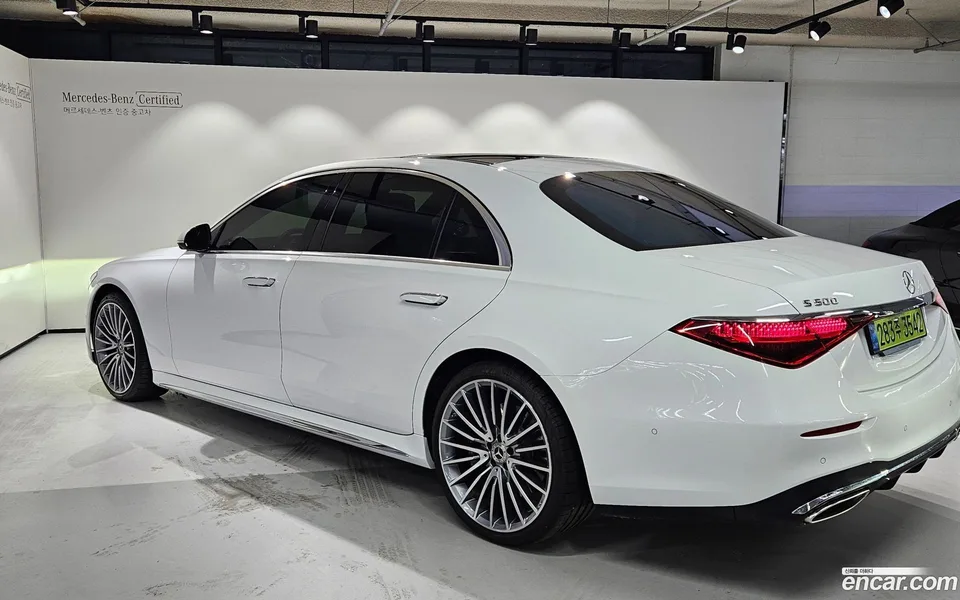 Mercedes-Benz S-Class S500L 4MATIC 2025 — миниатюра 3