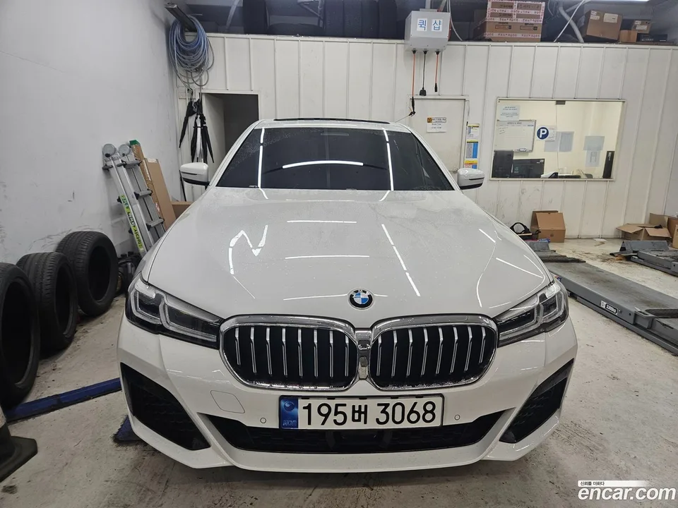 BMW 5 Series 2022