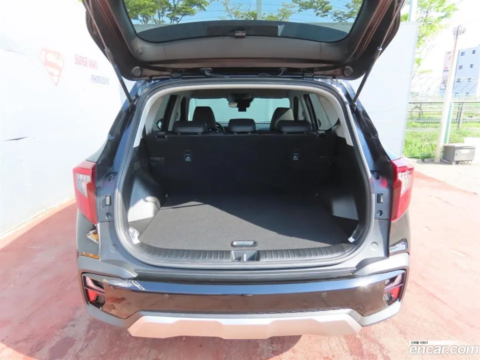 Kia Seltos 1.6 4WD 2025 — миниатюра 2