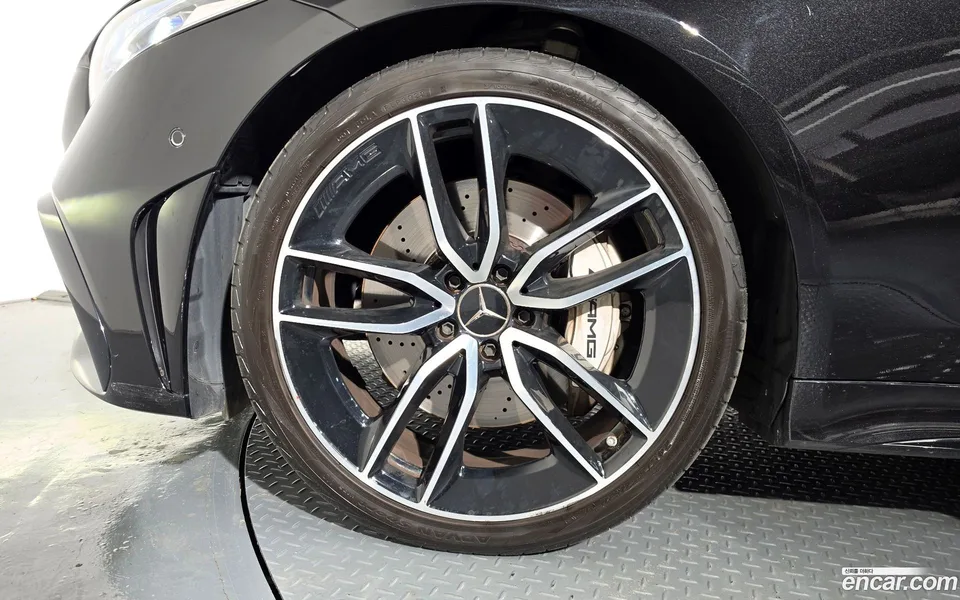 Mercedes-Benz CLS-Class AMG CLS53 4MATIC+ 2023 — миниатюра 5