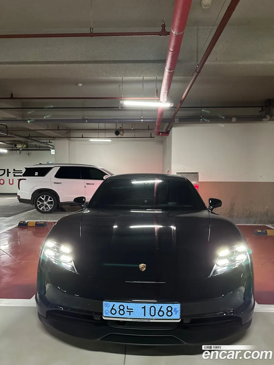 Porsche Taycan 4S 2024 — thumbnail 3