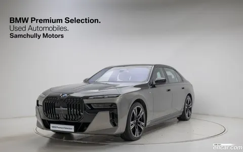 BMW i7 2025 купить в Москве